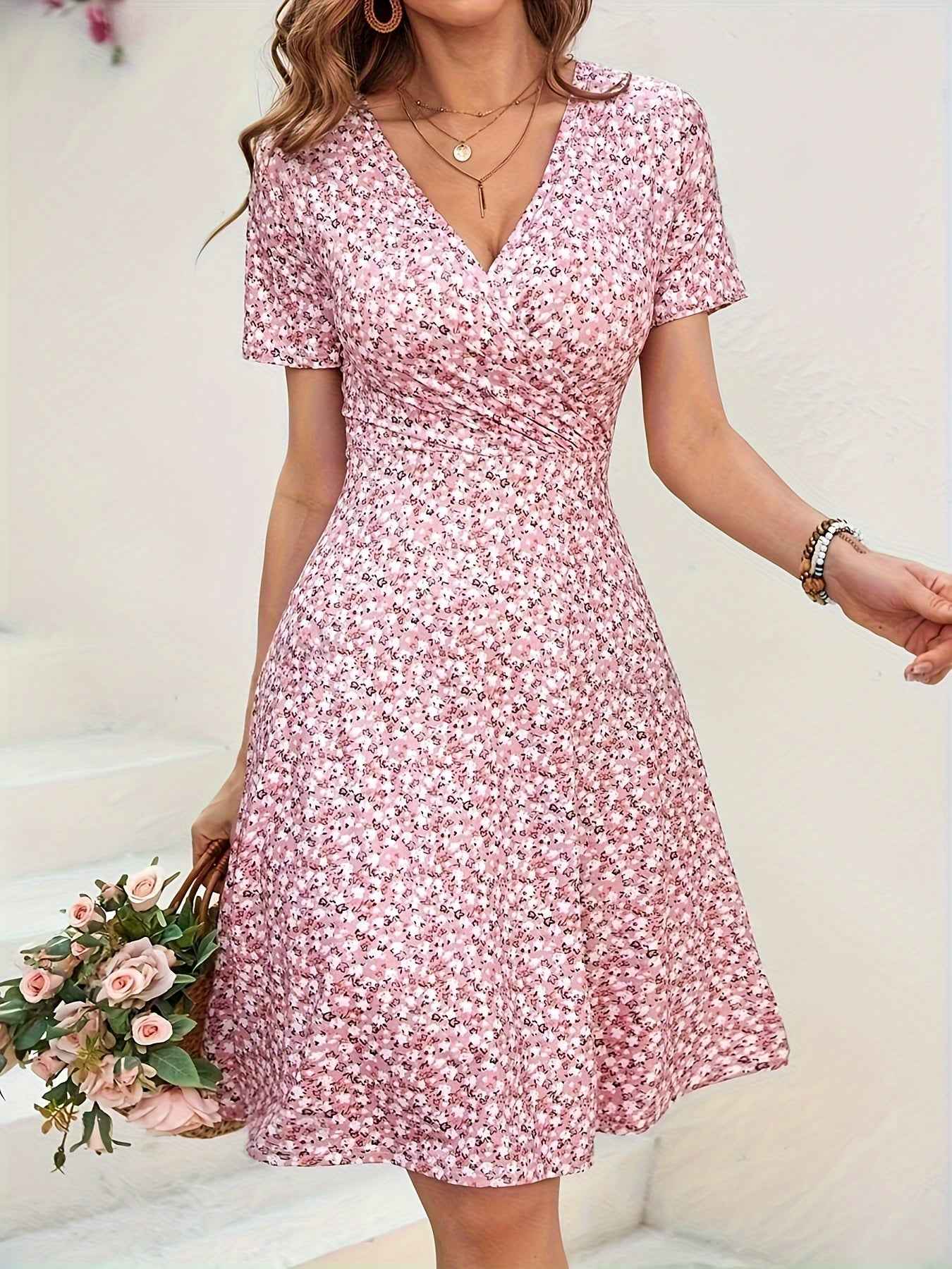 Floral V-Neck Ruched Slim Dress