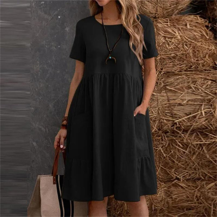 Solid Color Pleated Pocket Casual Round Neck Short Sleeve Dress